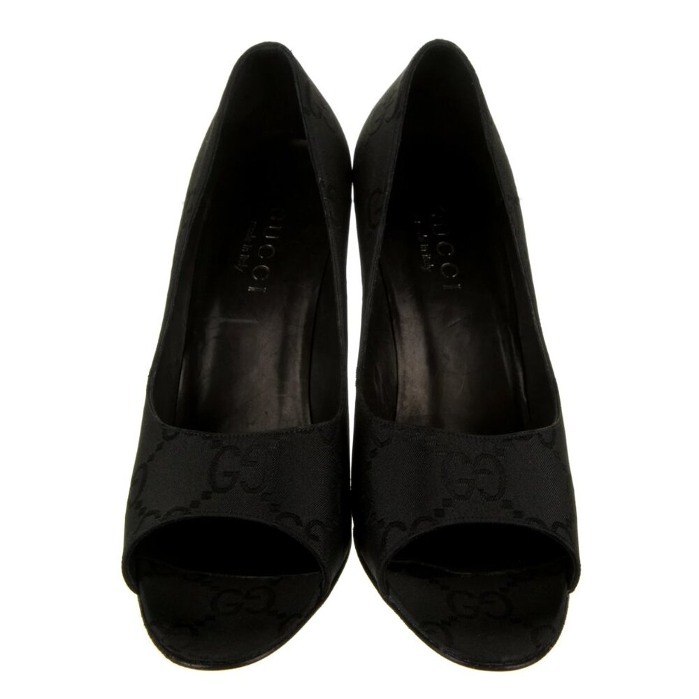 Gucci GG Canvas Black Pumps